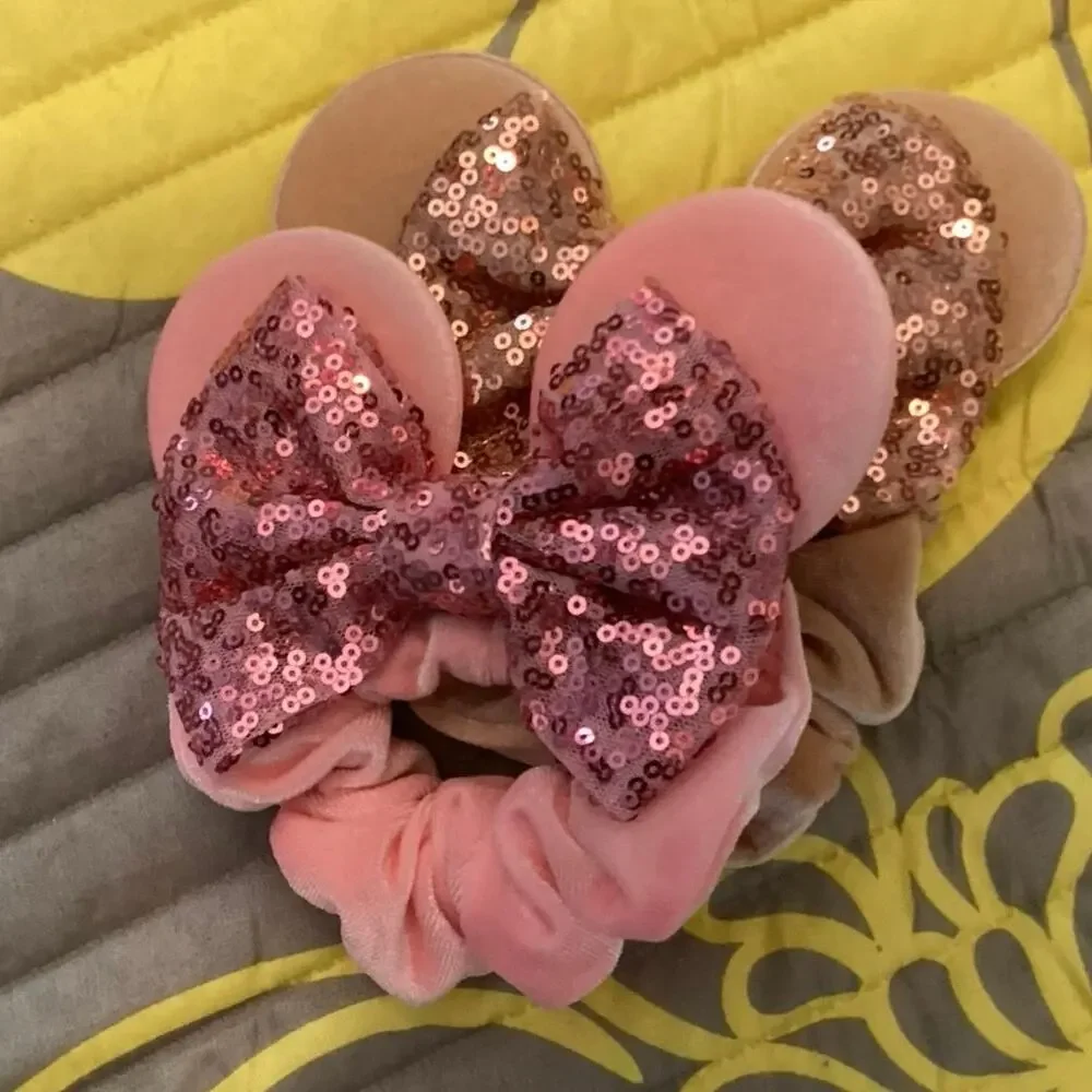 NWOT Set Pink Minnie Mouse Velvet Hair Scrunchie Ears and Sparkly Sequin Bow
